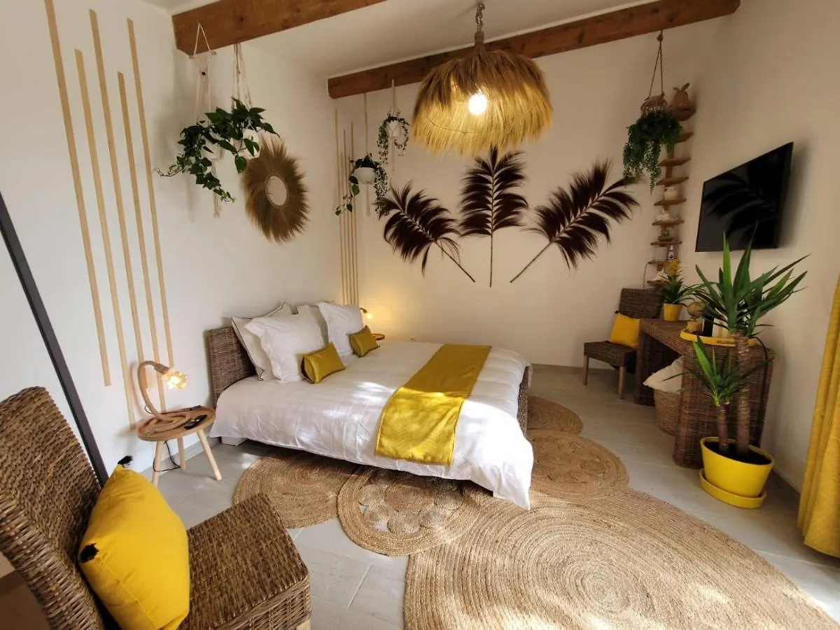 Bed & Breakfast Le Nid Bleu Bed and Breakfast Le Beausset