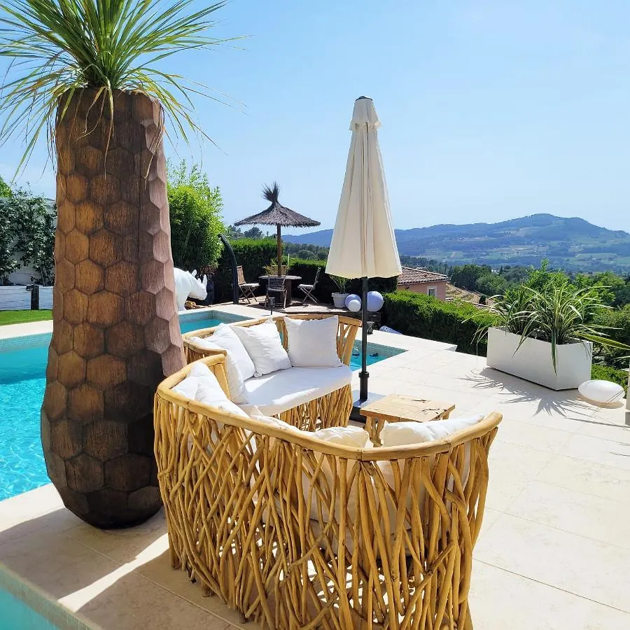 Le Nid Bleu Bed and Breakfast Le Beausset Bed & Breakfast