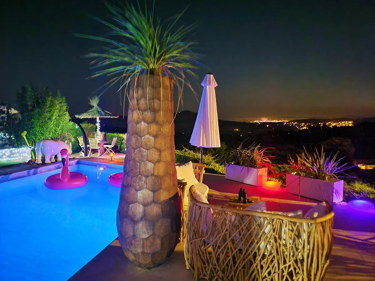 Bed & Breakfast Le Nid Bleu Bed and Breakfast Le Beausset Frankrijk